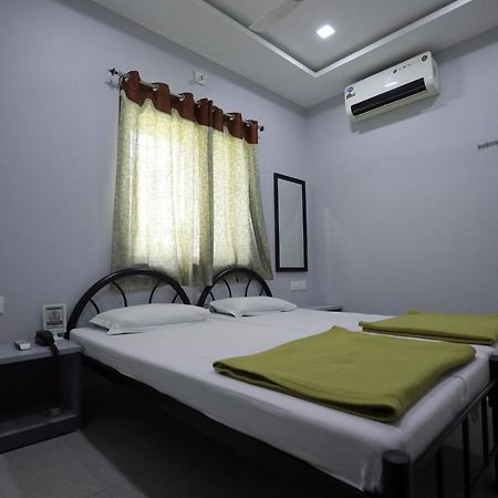 Royal Guest House Bhuj Extérieur photo