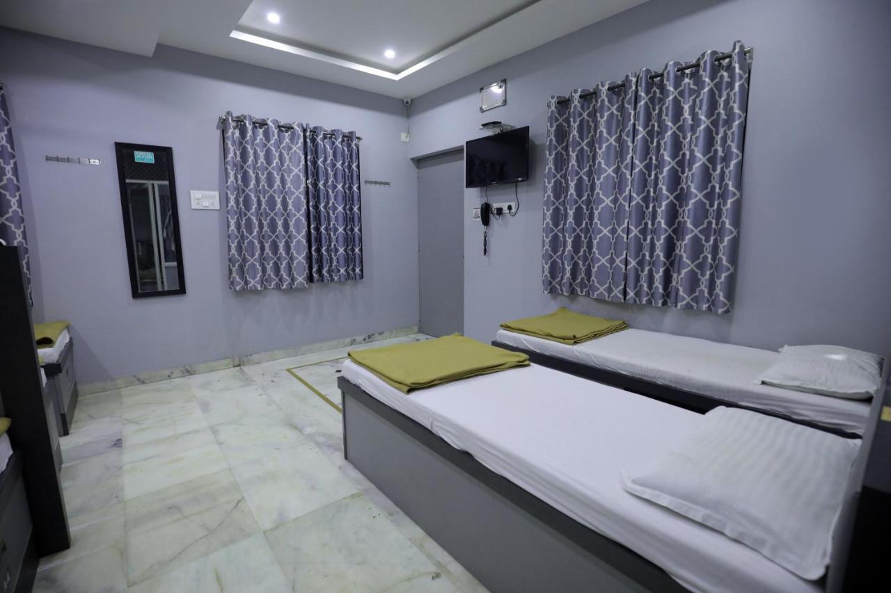 Royal Guest House Bhuj Extérieur photo